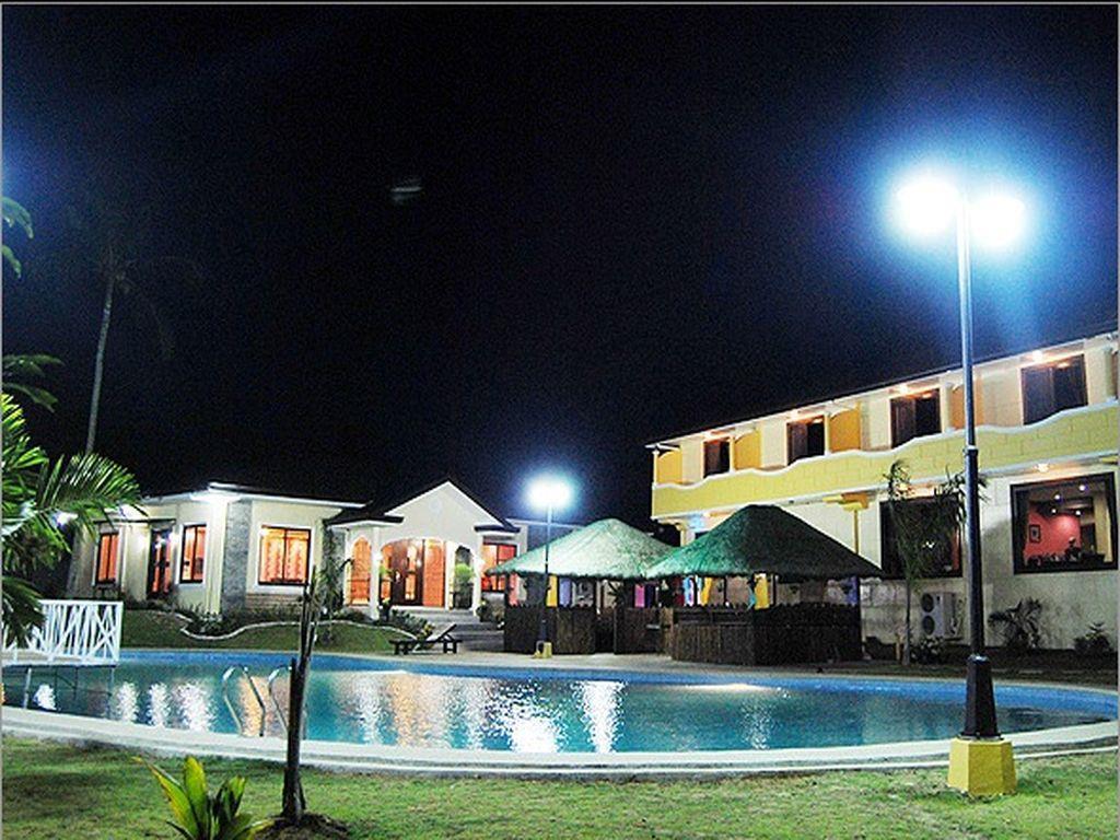 Phil Oasis Hotel & Resort Silang Zewnętrze zdjęcie