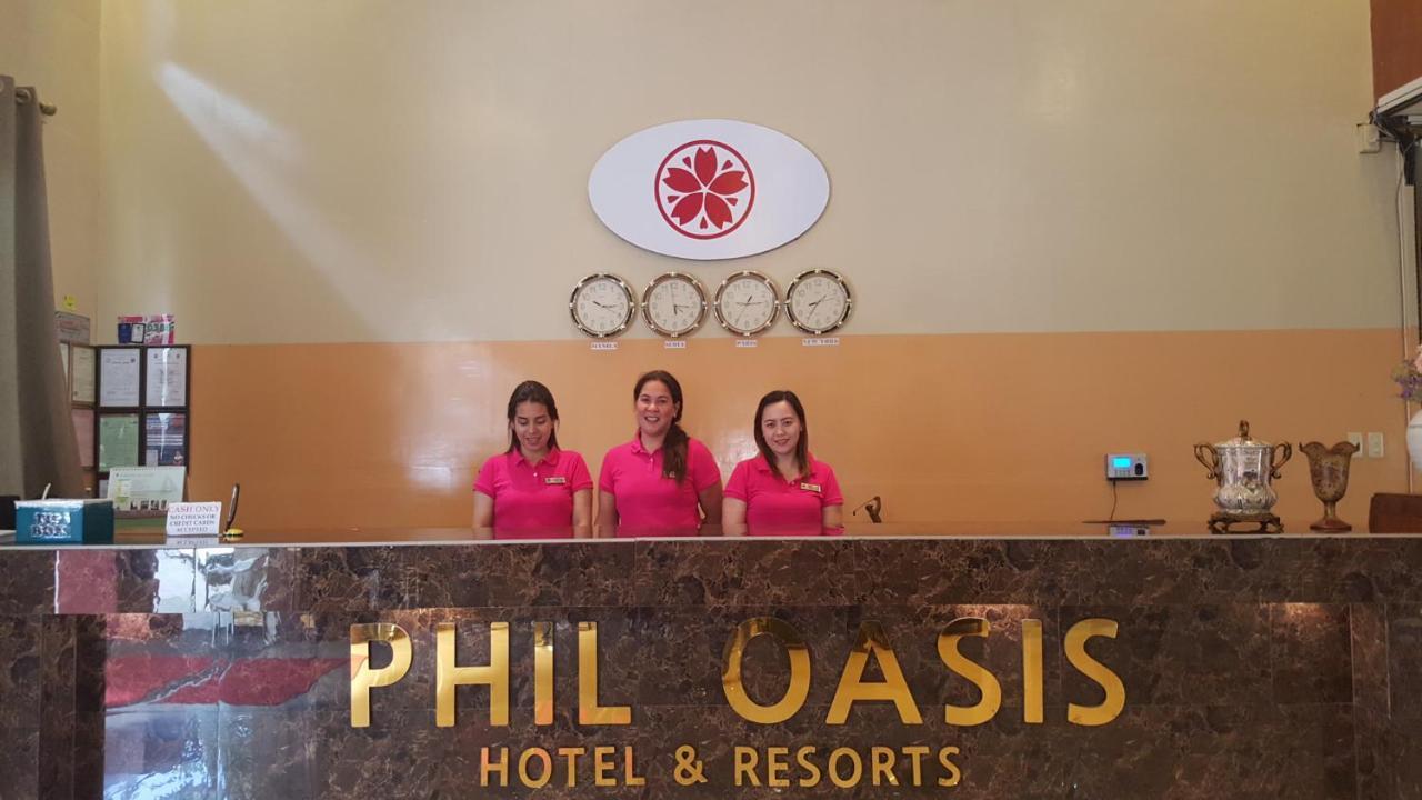Phil Oasis Hotel & Resort Silang Zewnętrze zdjęcie