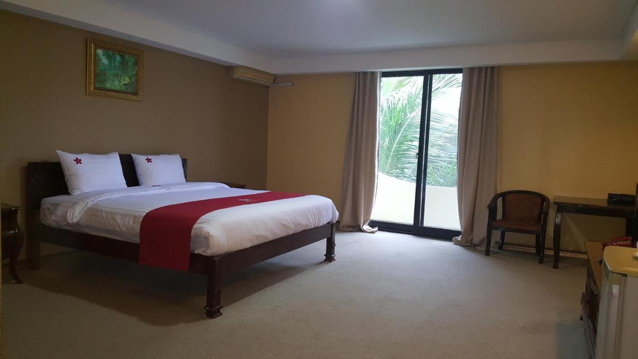 Phil Oasis Hotel & Resort Silang Zewnętrze zdjęcie