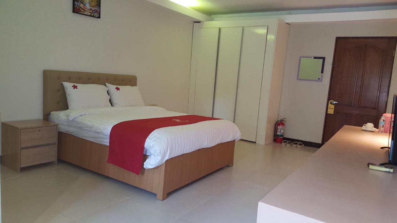Phil Oasis Hotel & Resort Silang Zewnętrze zdjęcie